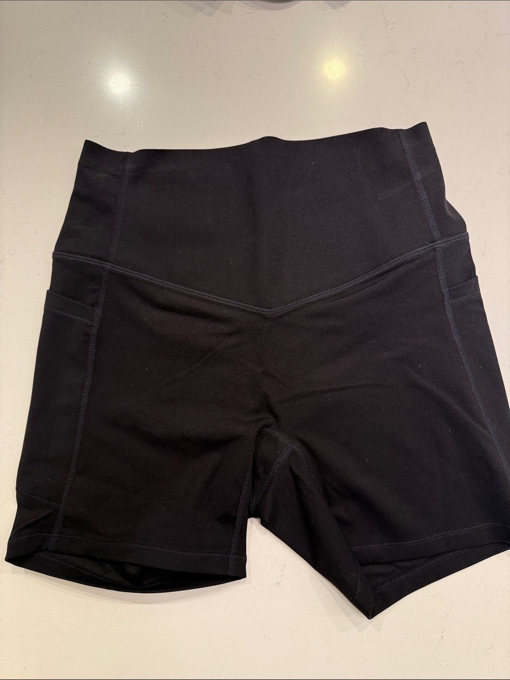 HALARA Black High-Waist Performance Shorts